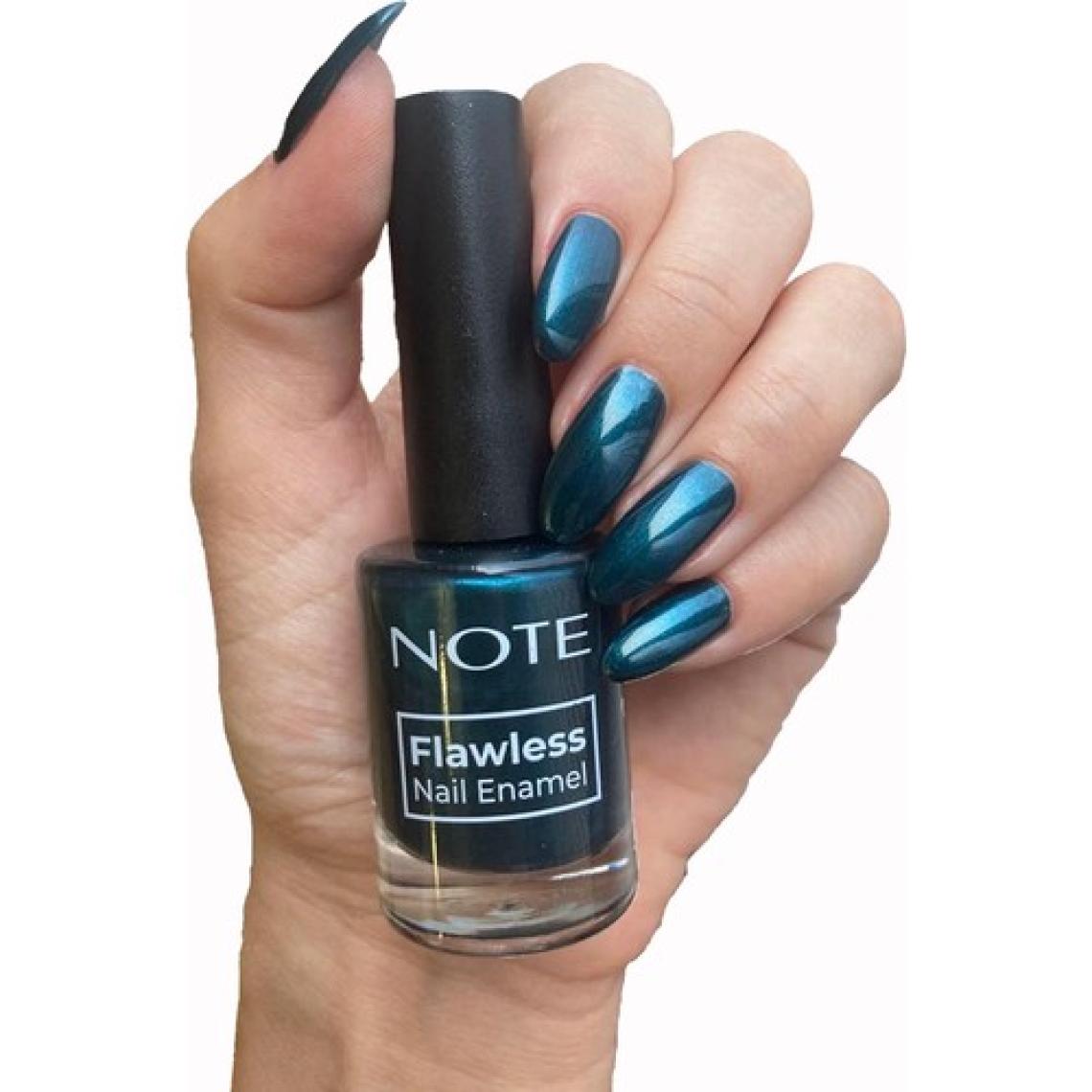 Note Nail Flawless Oje 114 Sedefli Gece Mavisi
