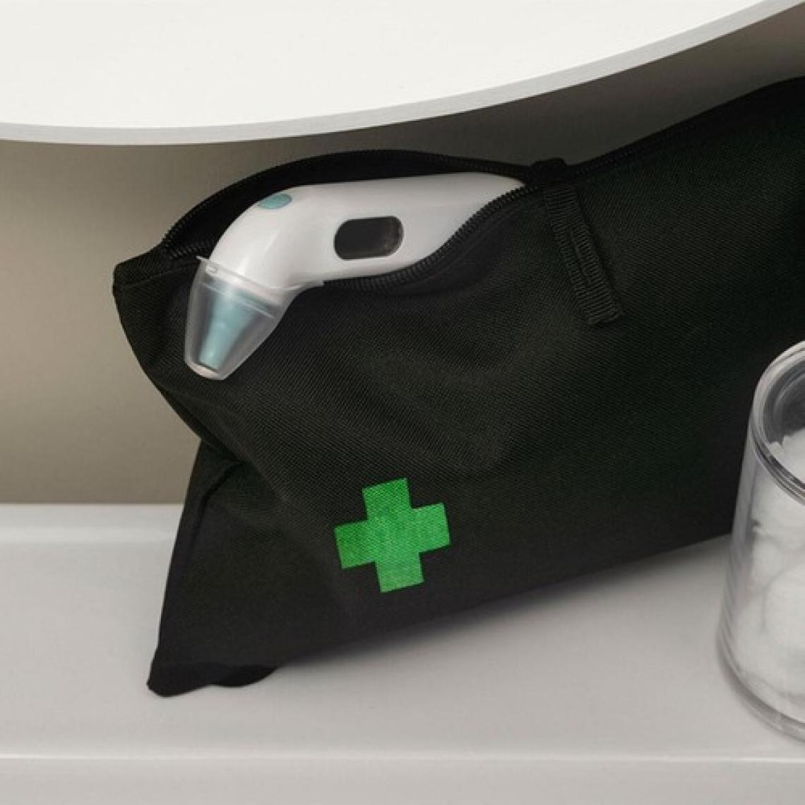 Braun IRT3030 Kulaktan Ateş Ölçer - Hızlı, Doğru ve Ergonomik Tasarım Özellikleri