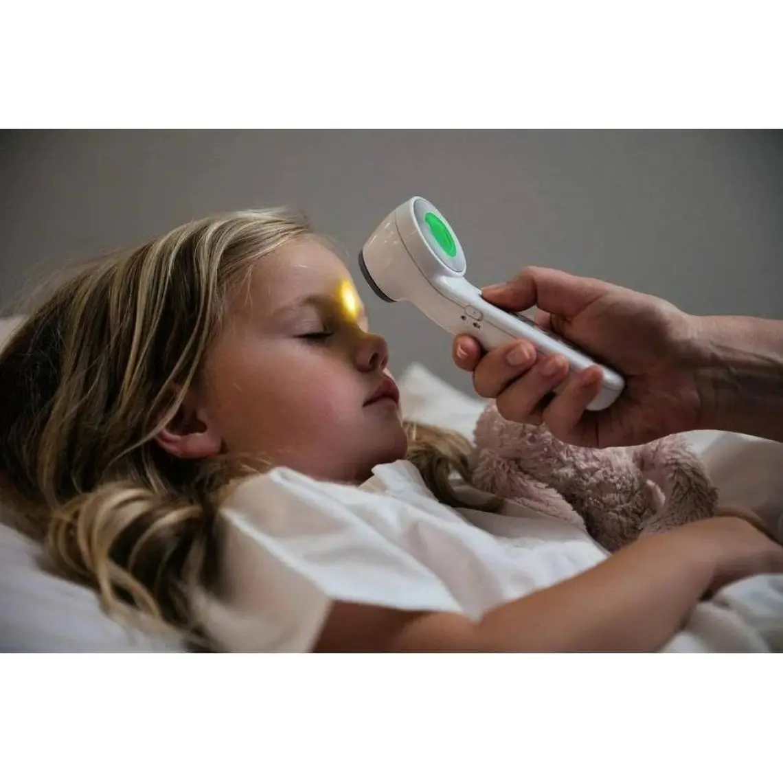 Braun BNT400 Temassız Alından Ateş Ölçer Siyah
