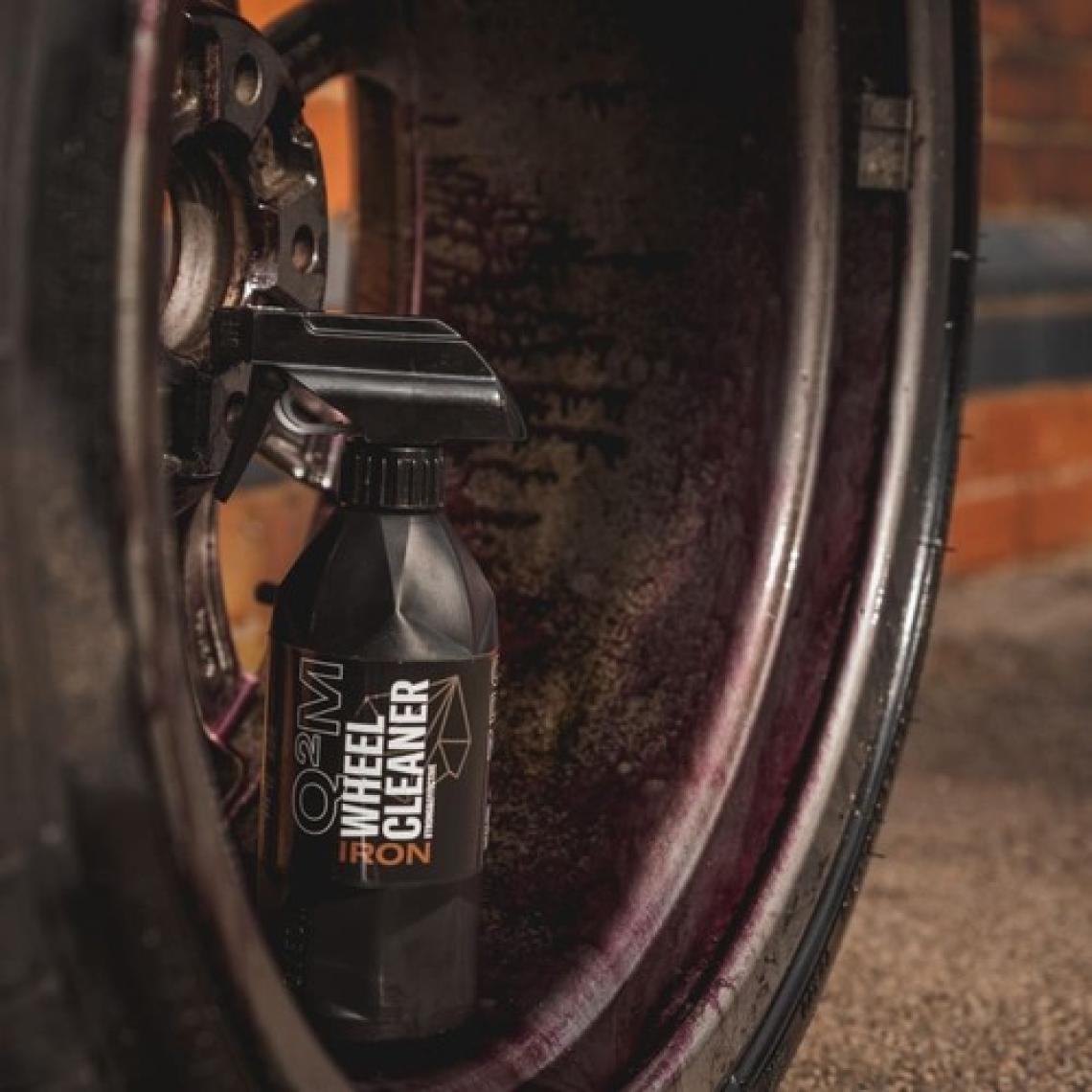 Gyeon Q²m Iron Wheelcleaner Redefıned Jant Temizleyici Demir Tozu Balata Tozu Çözücü - 500 ml