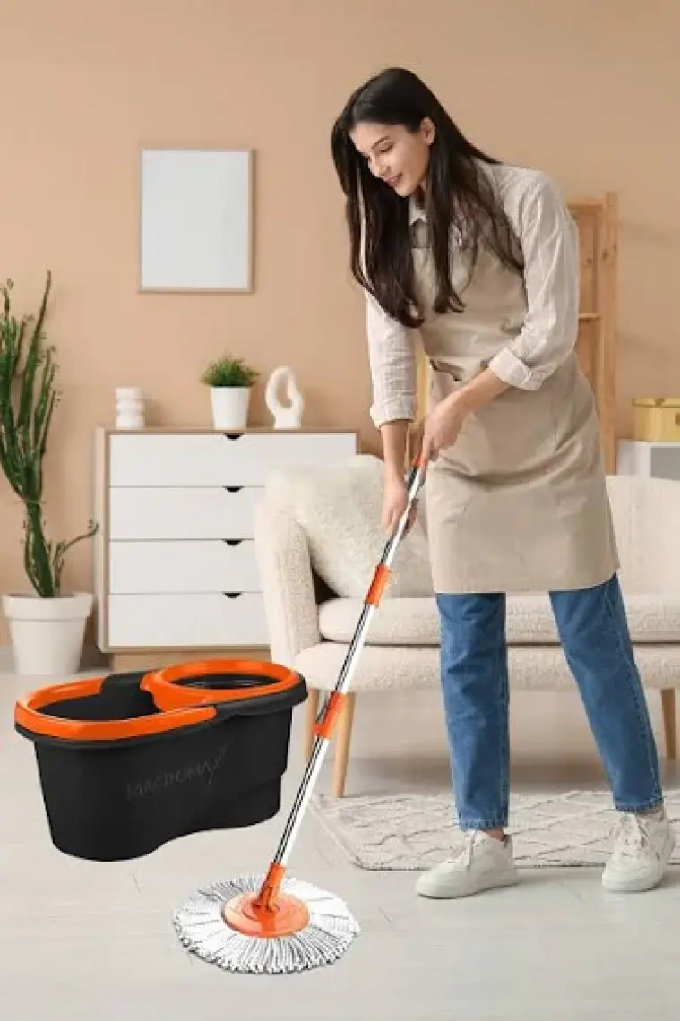 Macromax Focus Black Otomatik Temizlik Seti, Pedalsız Döner Sıkmalı 360 Başlıklı Mikrofiber Paspas