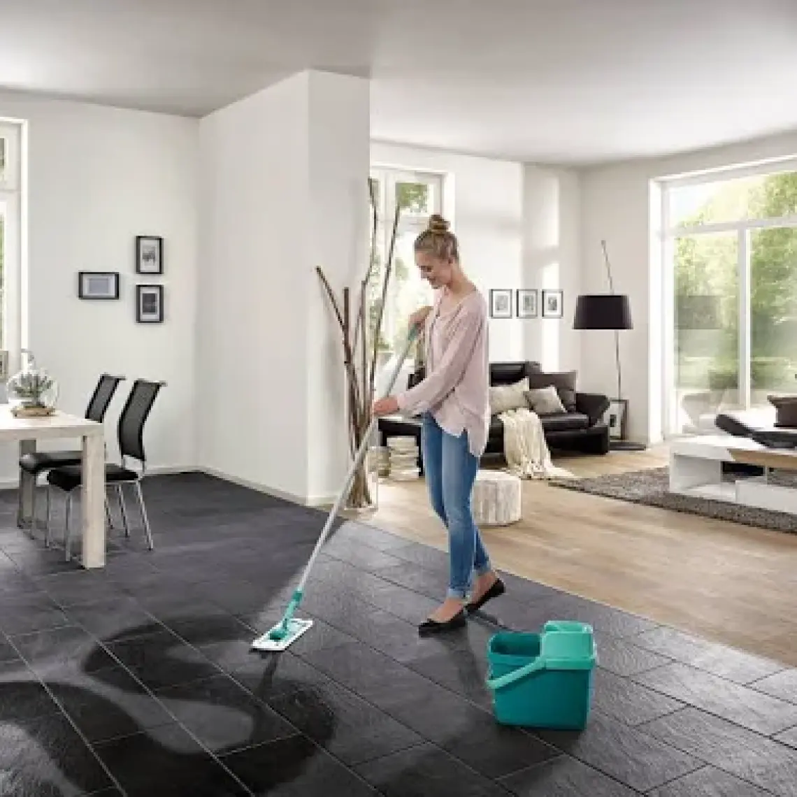 Leifheit LHF55356 Combi M Set Easy Press Yer Sileceği Kovalı