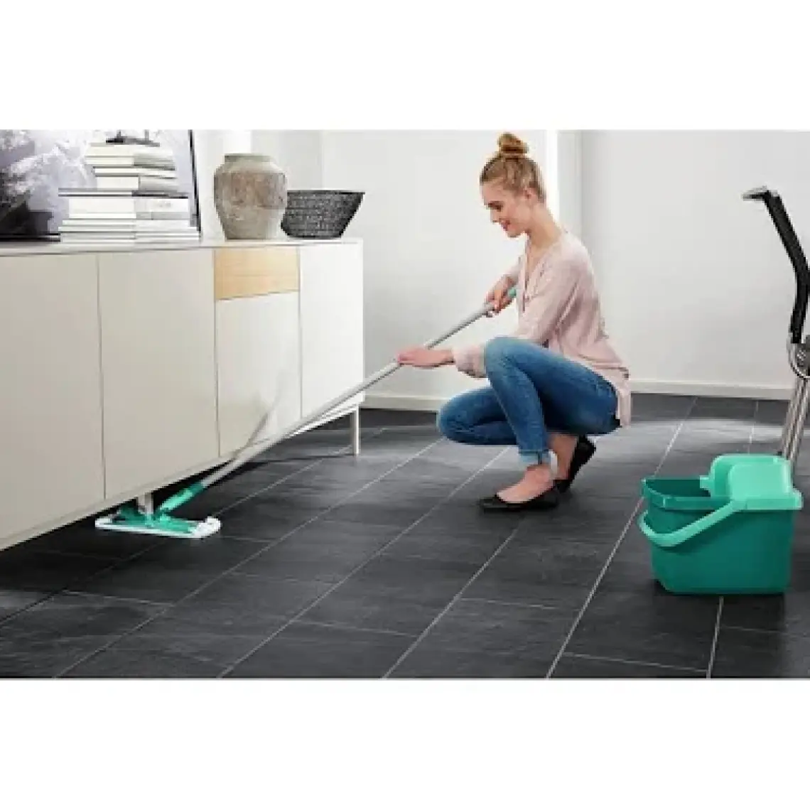 Leifheit LHF55356 Combi M Set Easy Press Yer Sileceği Kovalı