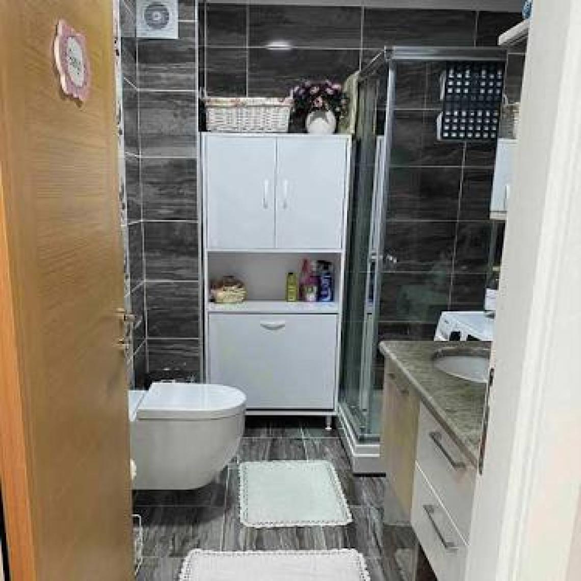Modilayn 2 Kapaklı Sepetli ve Tek Gözlü Banyo Dolabı