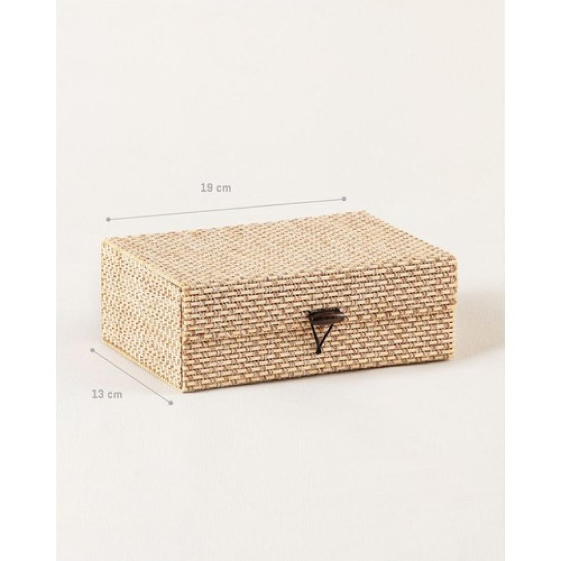 Madame Coco Julien Kutu 19 cm