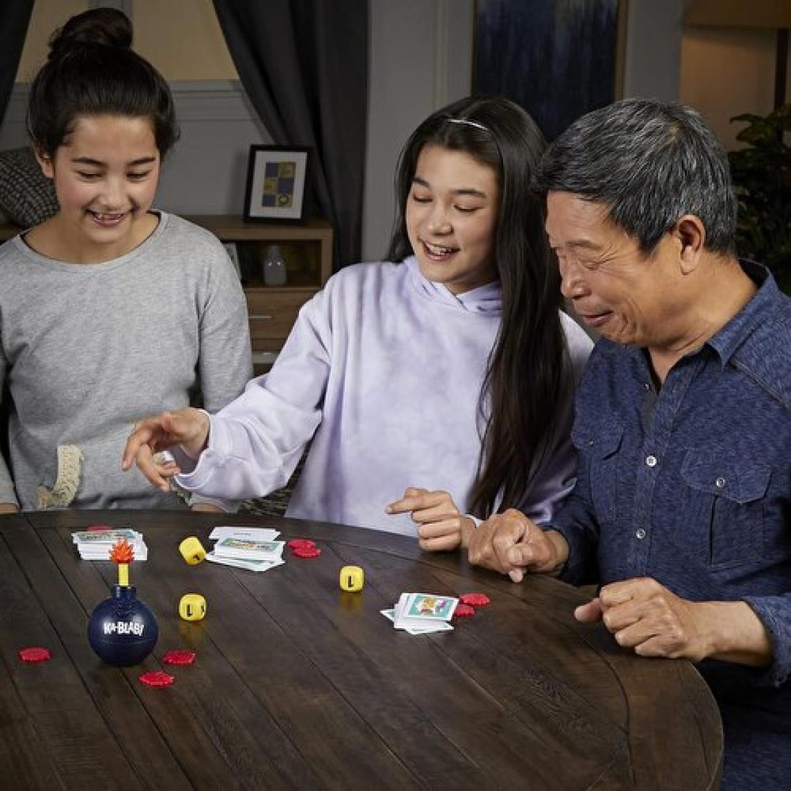 Hasbro Gaming Ka-Blab F2562