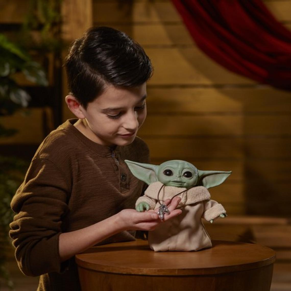 Star Wars The Child Animatronic Baby Yoda F1119
