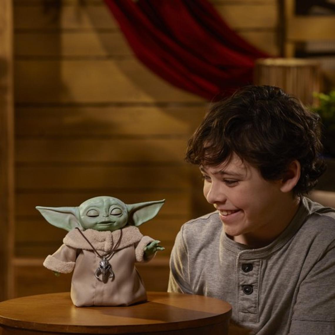 Star Wars The Child Animatronic Baby Yoda F1119