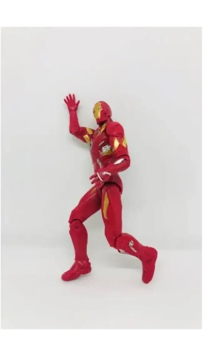 Can Ali Toys Avengers Thanos 17 cm