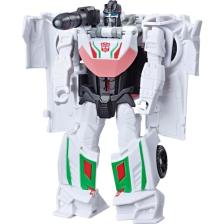 Hasbro Transformers Cyberverse Tek Adımda Dönüşen Figür - Wheeljack Action Attackers