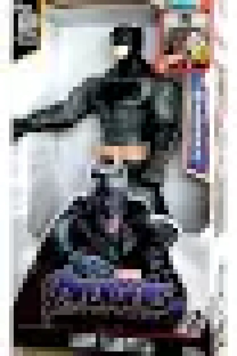 Batman Avengers Batman Oyuncak 30 cm Işıklı Sesli Figür Batman Oyun