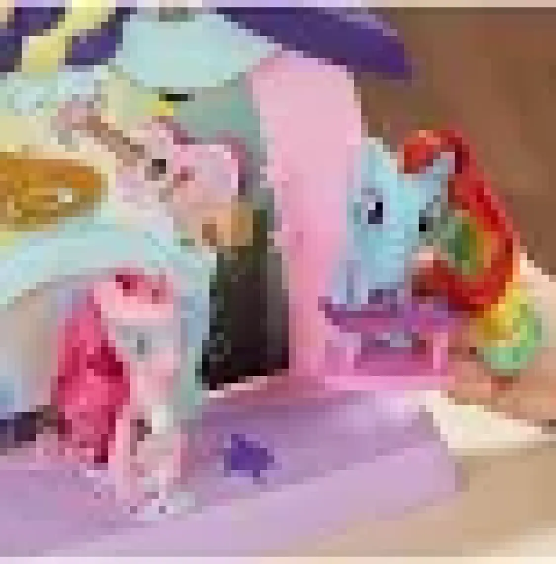 My Little Pony Pinkie Pie'in Müzik Ve Pasta Sınıfı