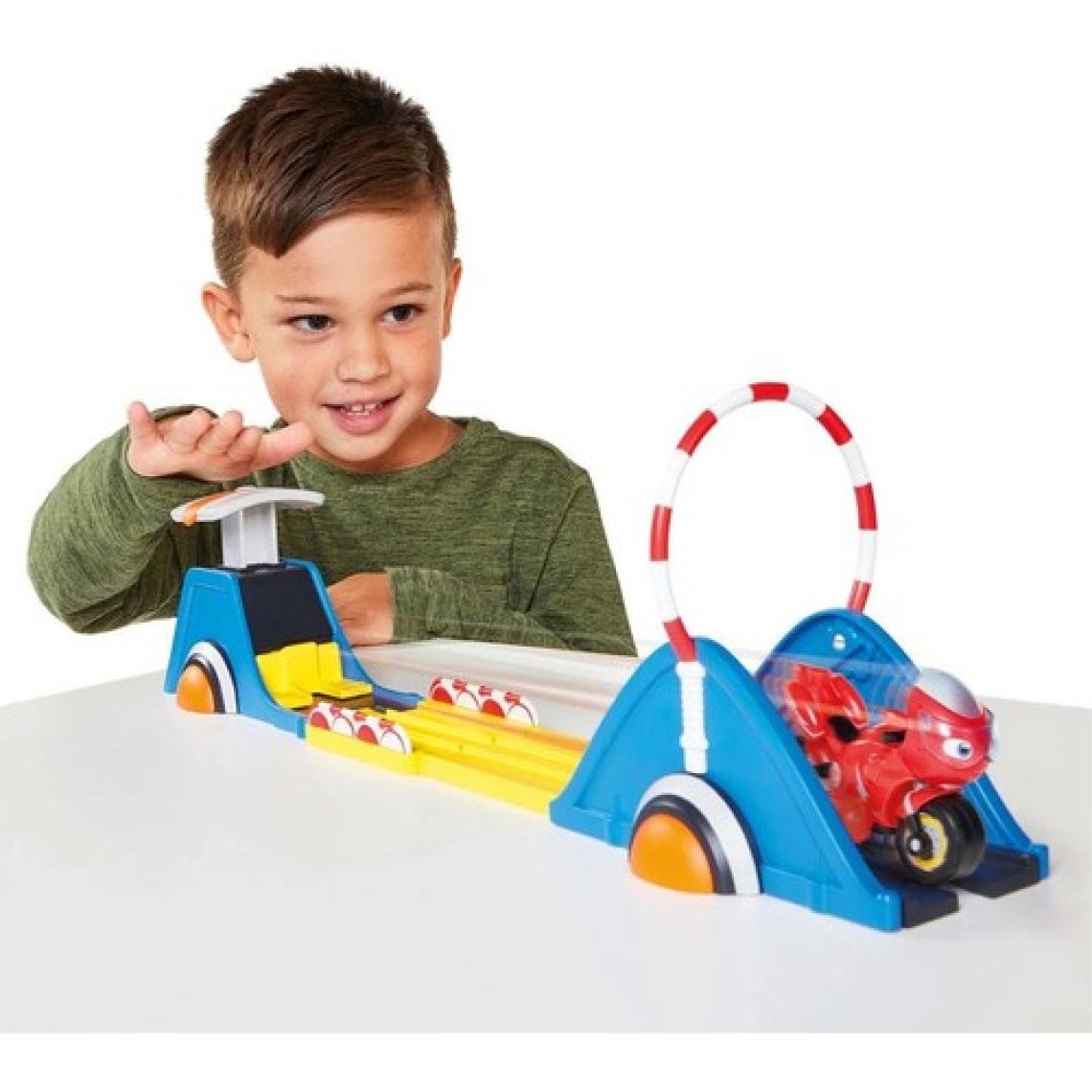 Tomy Ricky Zoom Yarış Seti TRZ20049