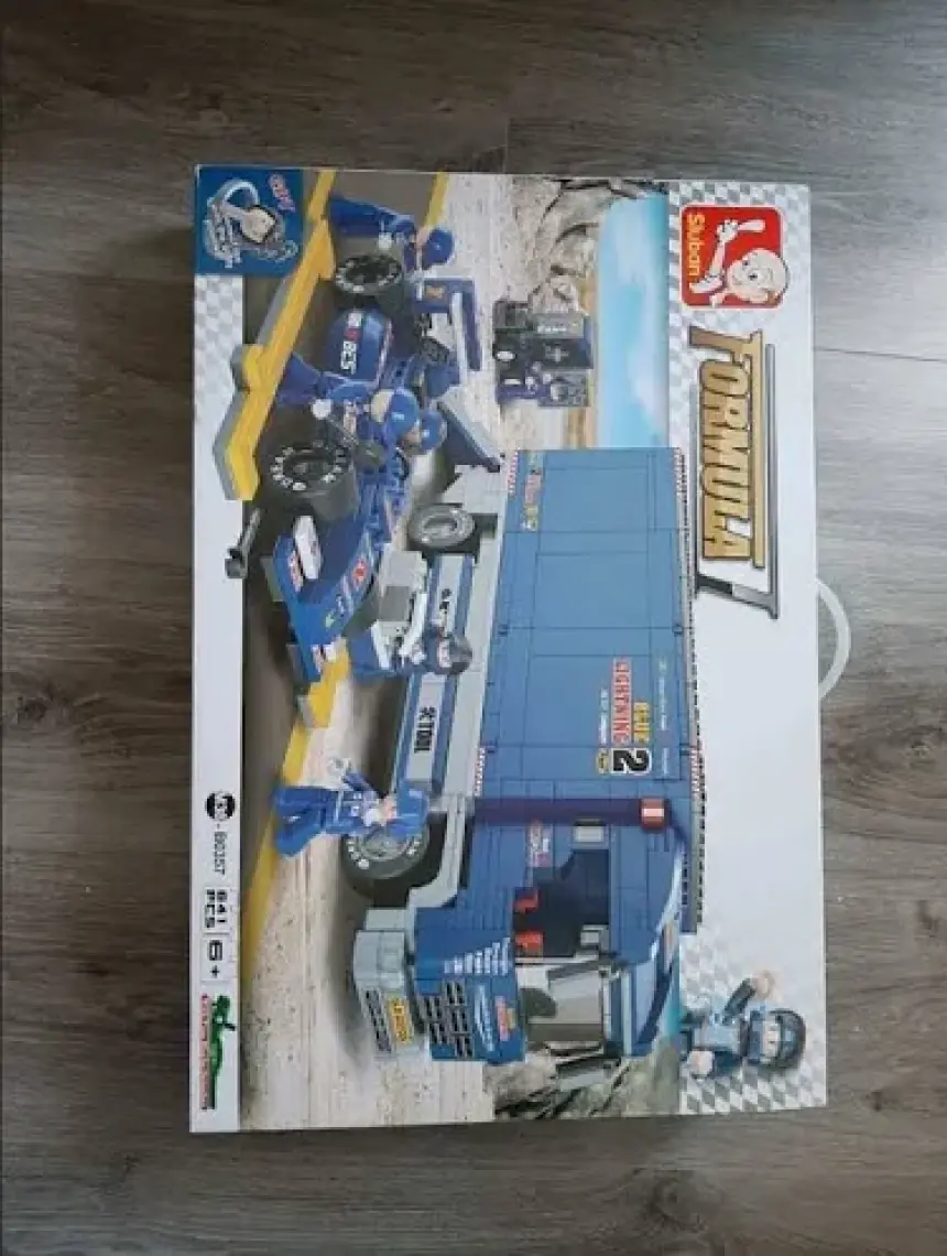 Sluban Town Yarış Motoru 60 Parça