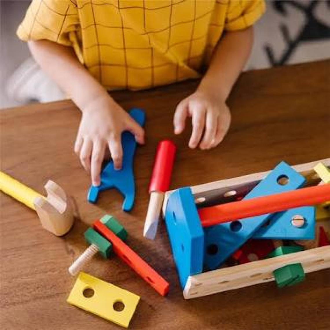 Melissa & Doug Ahşap Takım Çantası