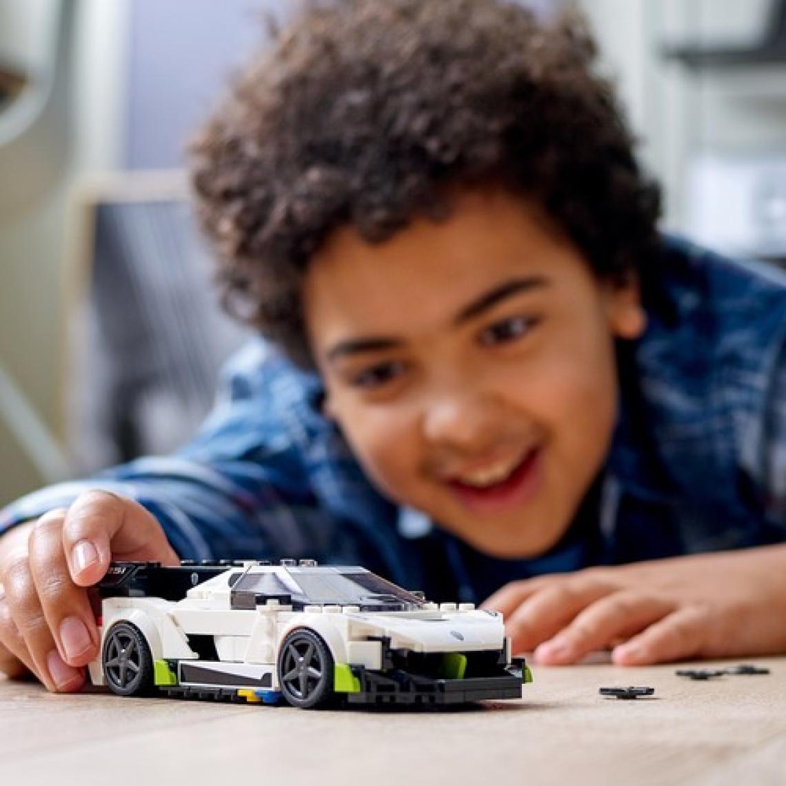 LEGO® Speed Champions Koenigsegg Jesko 76900 - 7 Yaş ve Üzeri İçin Koleksiyonluk ve Sergilenebilir Yaratıcı Oyuncak Model Yapım Seti(280 Parça)