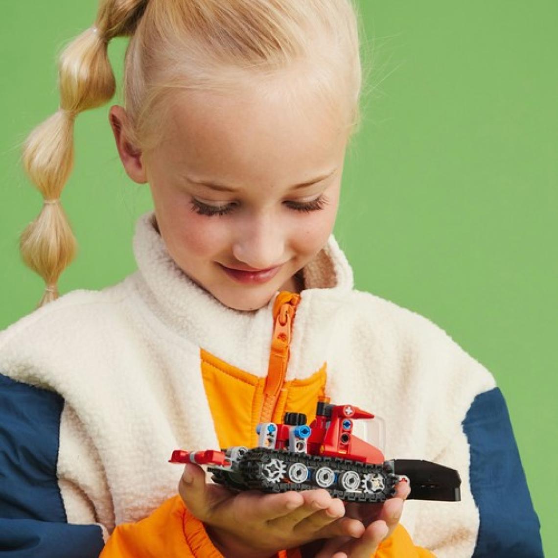LEGO® Technic Kar Ezme Aracı 42148 - 7 Yaş ve Üzeri Çocuklar Için Oyuncak Yapım Seti (178 Parça)
