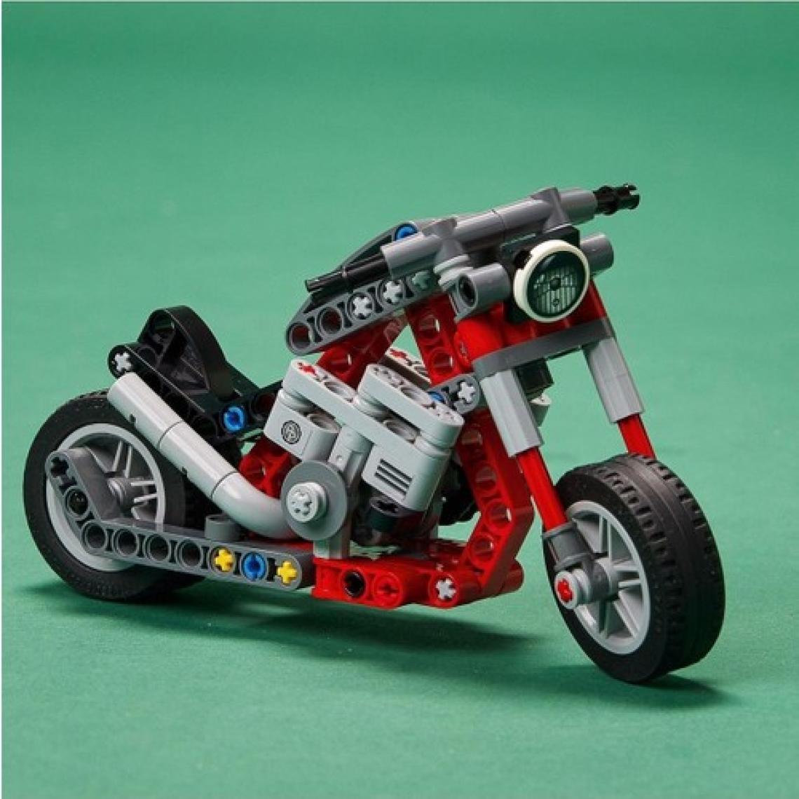 LEGO ® Technic Motosiklet 42132 – 7 Yaş ve Üzeri Çocuklar İçin Koleksiyonluk Yapım Seti (160 Parça)