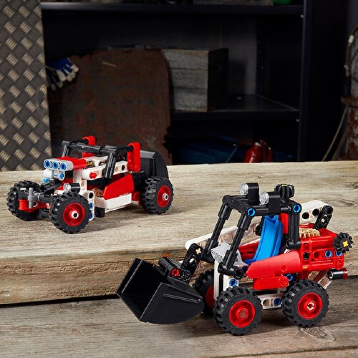 LEGO® Technic Nokta Dönüşlü Yükleyici 42116
