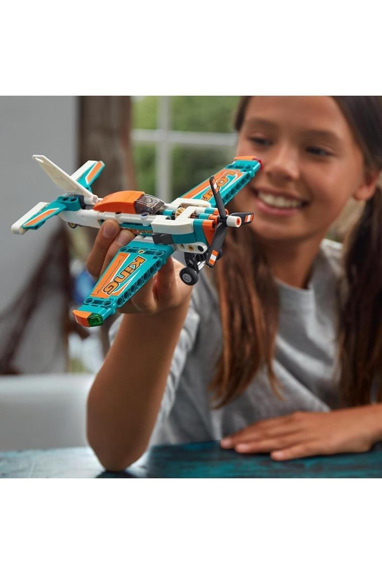 ® Technic Yarış Uçağı 42117 - Çocuklar İçin Koleksiyonluk Model Yapım Seti (154 Parça)
