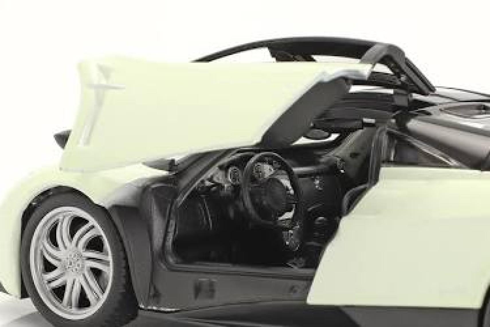 Welly 1:24 Pagani Huayra