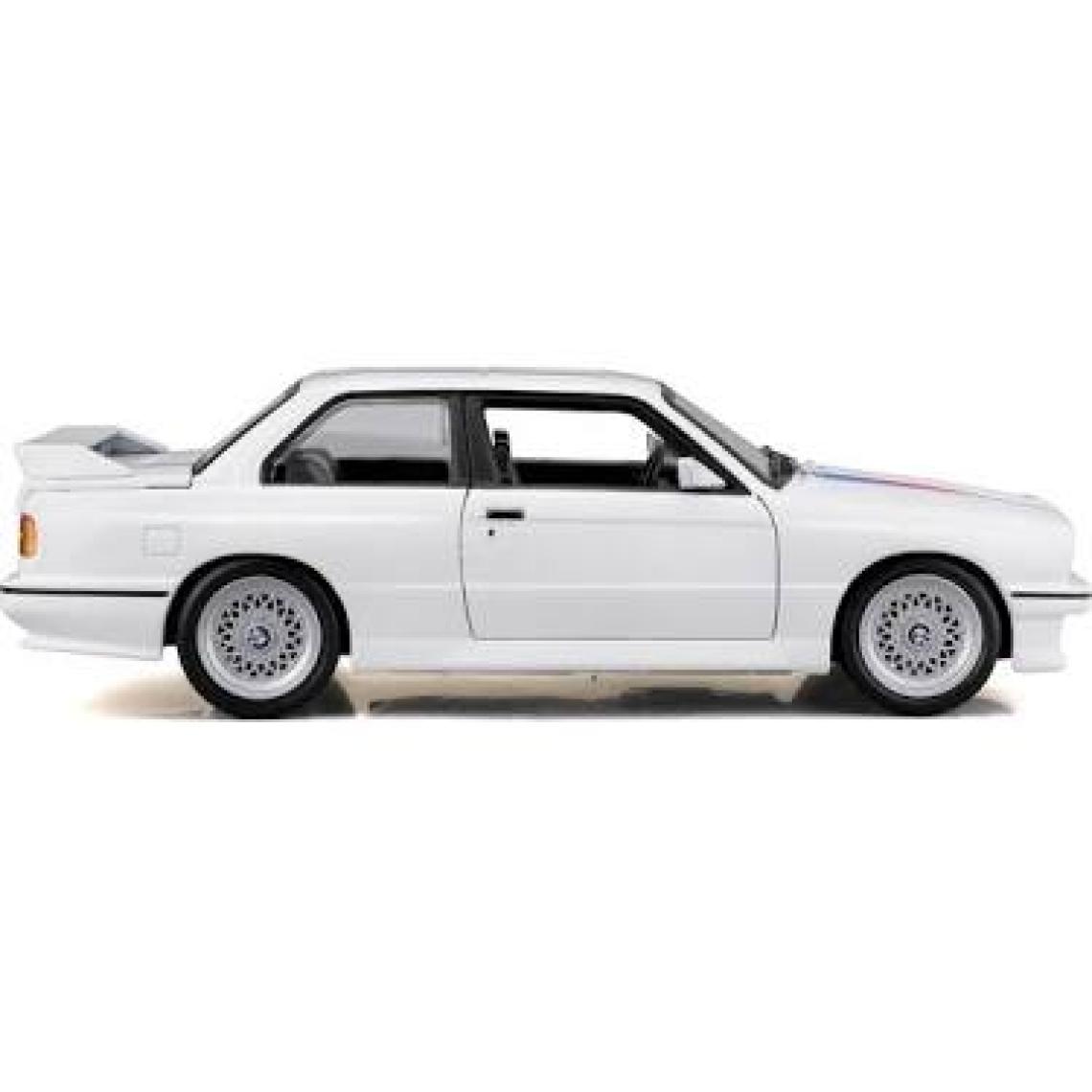Bburago 1:24 Bmw M3 1988 Model Araba - Beyaz