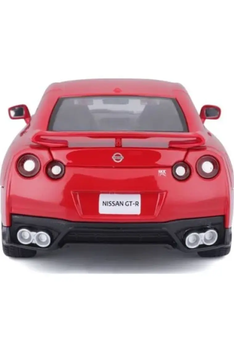 21082 Burago 1:24 Nissan Gt-R 2017 Model Araba