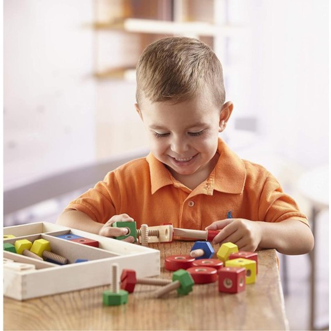 Melissa&Doug Ahşap Bambam Çivi Çakma