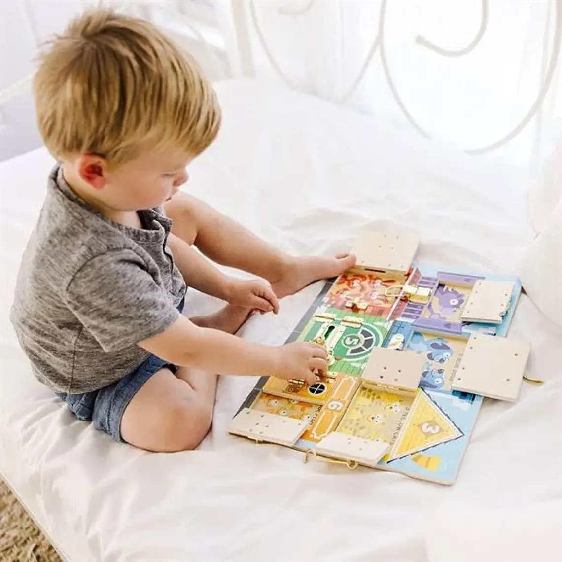 Melissa&Doug Ahşap Çilingir Tahtası