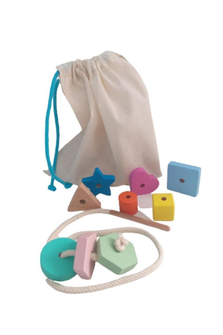 Moccotoys Montessori Giz Torbası ve Ip Geçir Geometrik Şekiller Ikili Eğitici Kartlı Oyunu