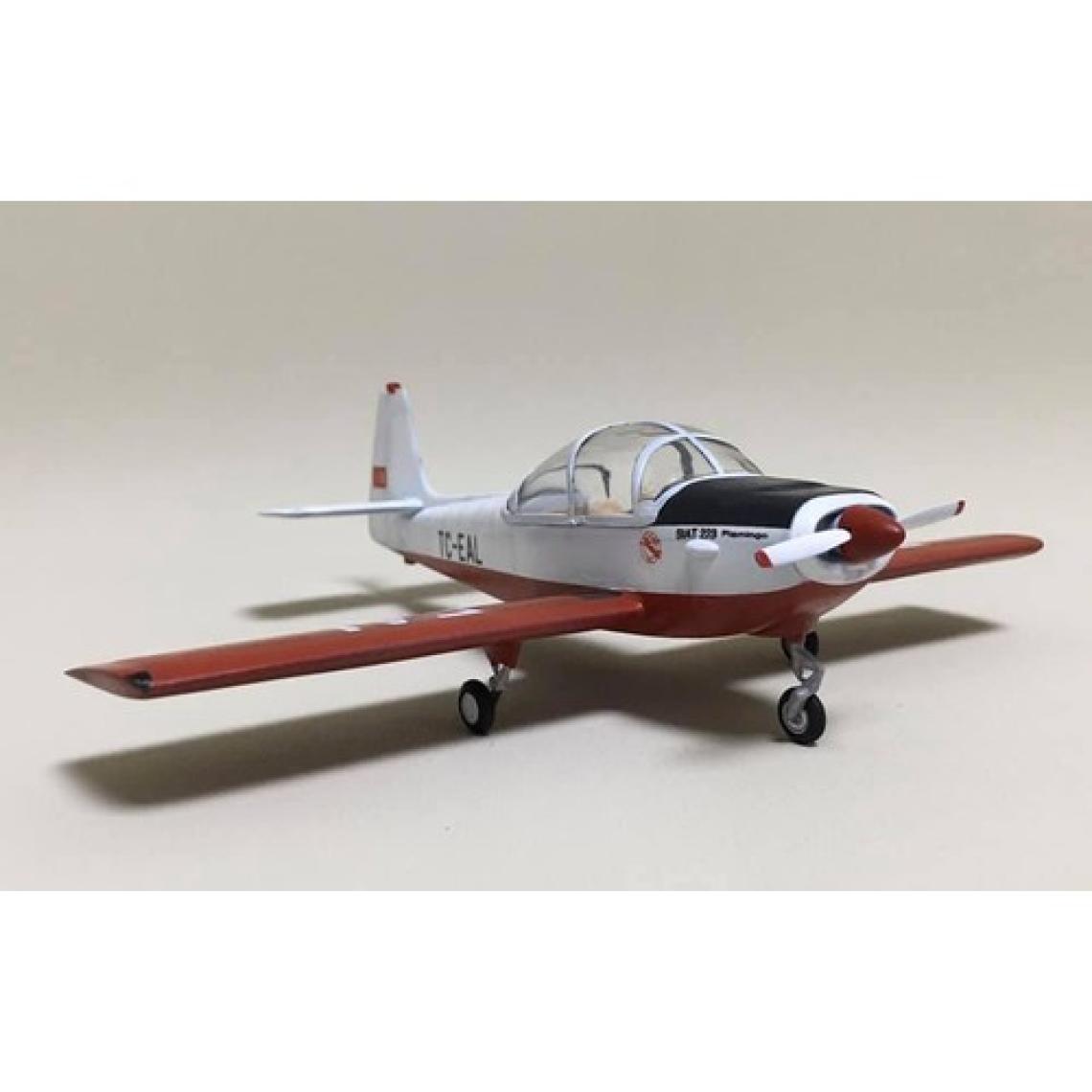Pm Model PM-206 Mbb Siat 223 "flamingo" Model Uçak 1:48