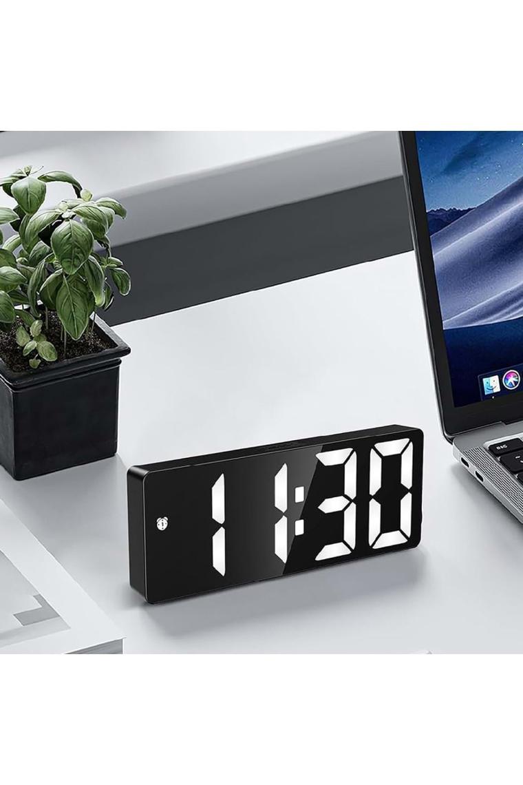 Hymark LED Ekran USB Güç Dijital Aynalı Masa Saati Sıcaklık Alarm Takvim