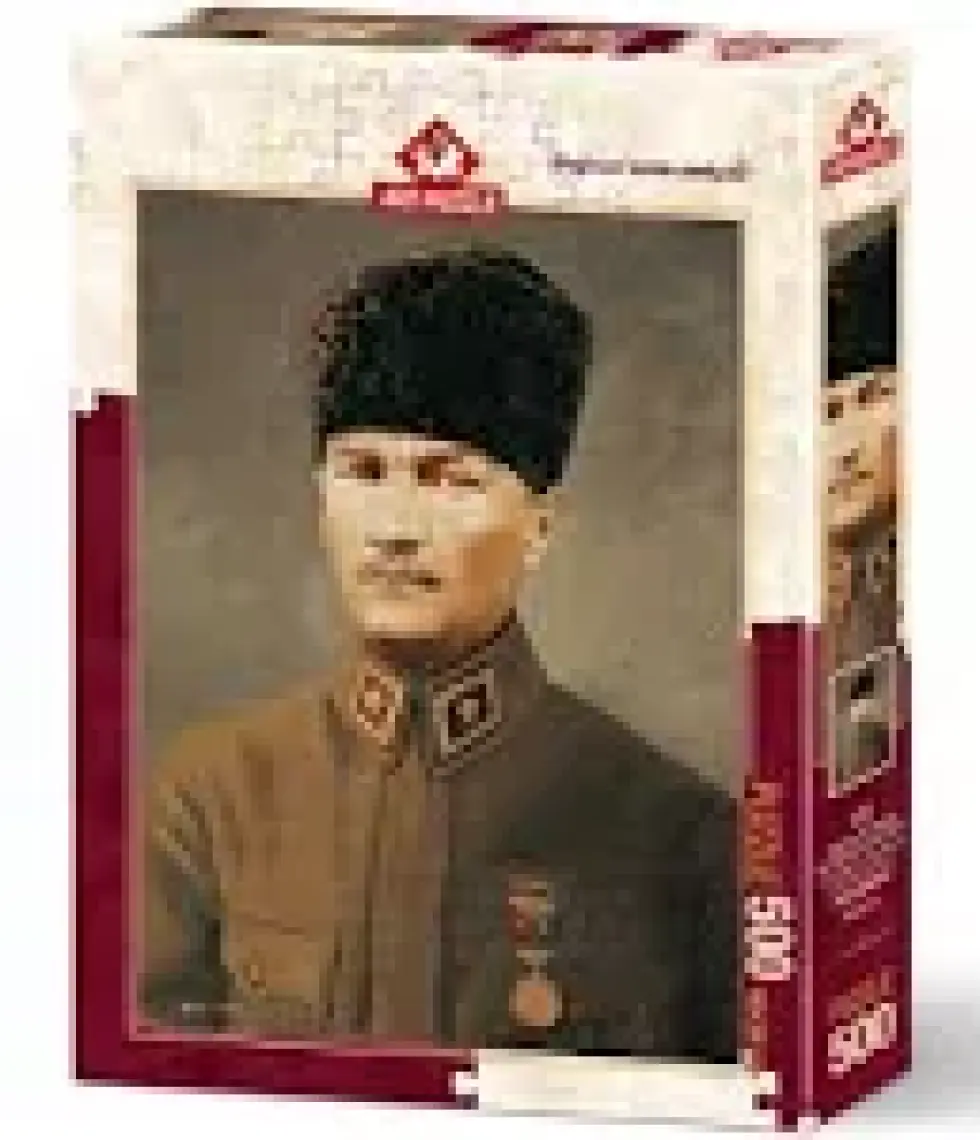 Art Puzzle Başkomutan Mareşal Gazi Mustafa Kemal (500 Parça)