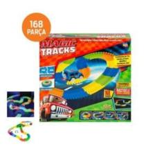 Gepettoys 8030 Gepettoys, Magic Tracks Karanlıkta Parlayan Yarış Pisti ve Işıklı Yarışçı Arabalar, 128 Parça