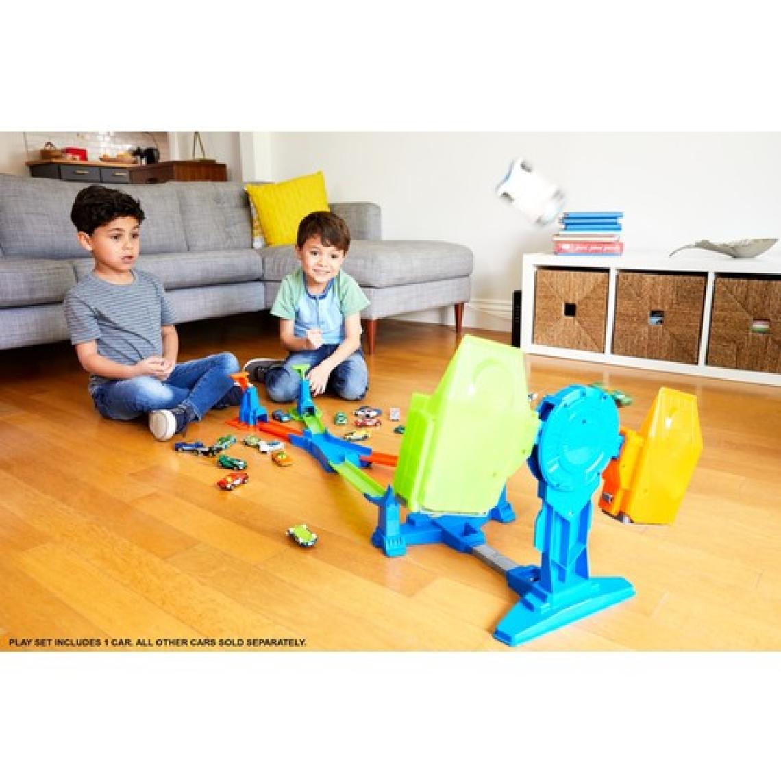 Hot Wheels Denge Sıçrayışı Yarış Seti, Tek ve 2 Kişiyle Oynanabilir FRH34