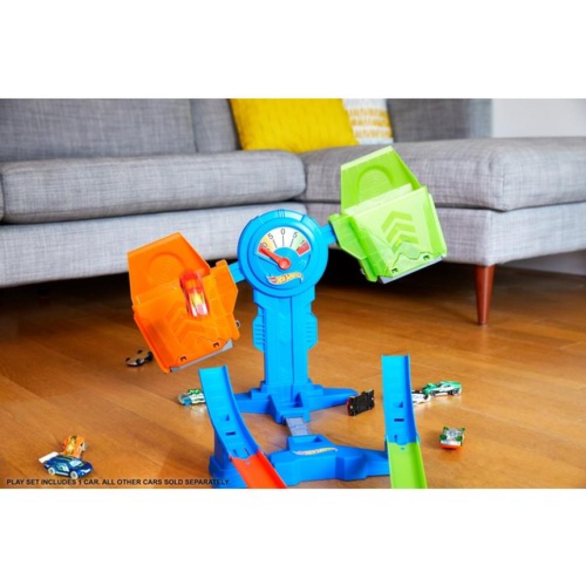 Hot Wheels Denge Sıçrayışı Yarış Seti, Tek ve 2 Kişiyle Oynanabilir FRH34
