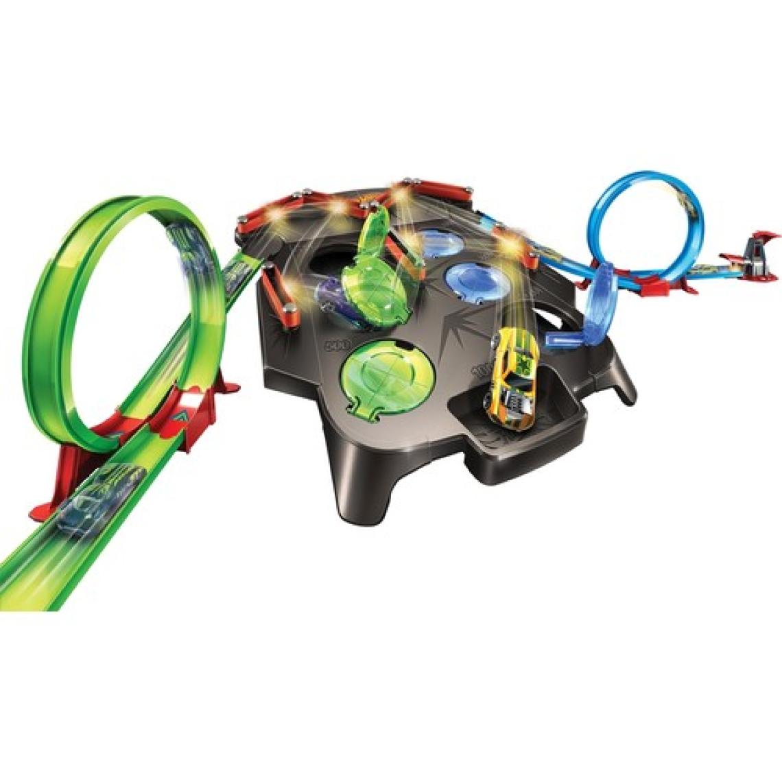Hot Wheels İkili Yarış Macerası Oyun Seti, Zıplamalı Yarış Pisti ve Hedef Alıştırması FDF27