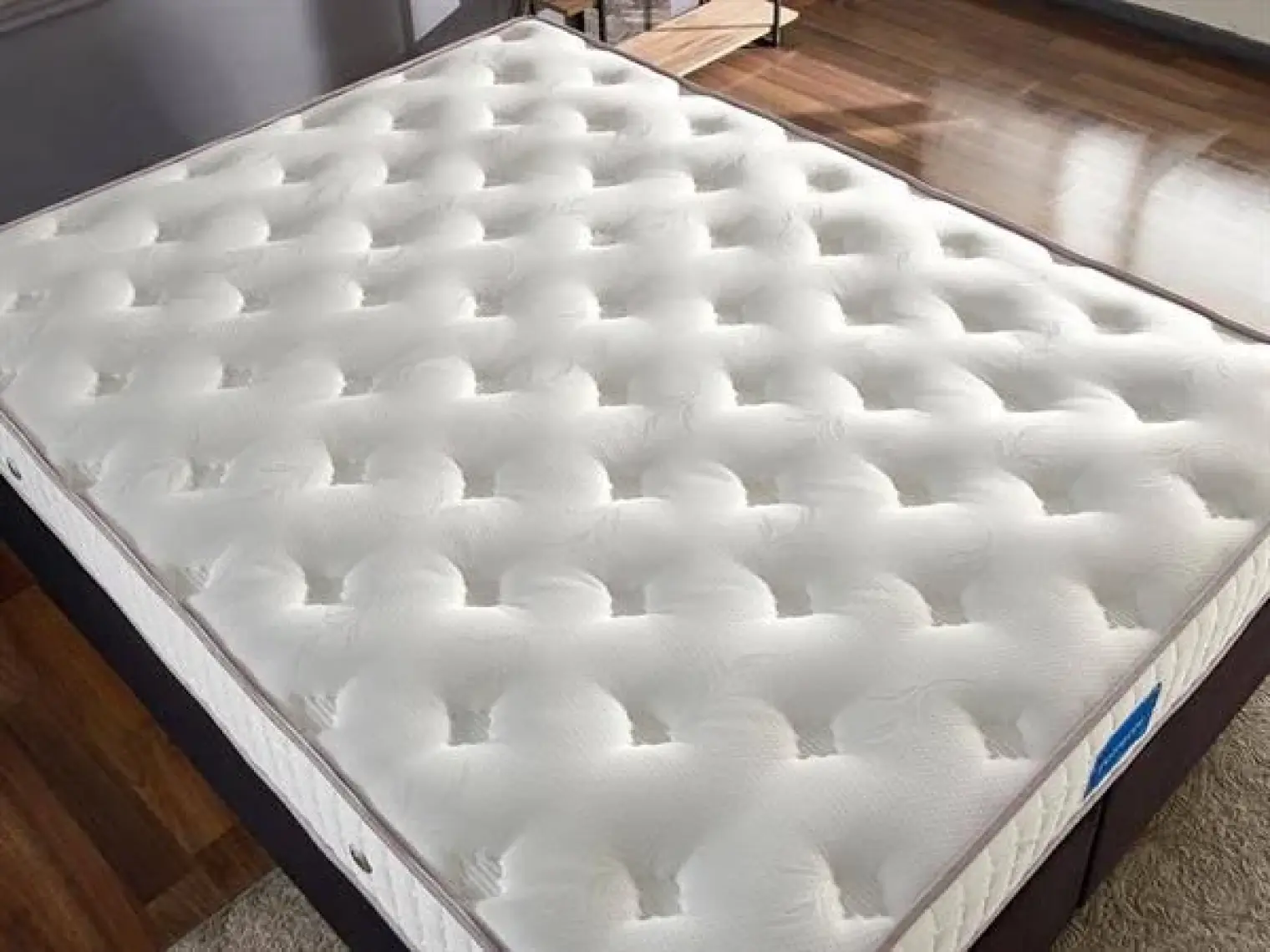 Niron Juliette 150x200 cm Tam Ergonomik Lüks Yatak Çift Kişilik Orta Sert Özel Yatak