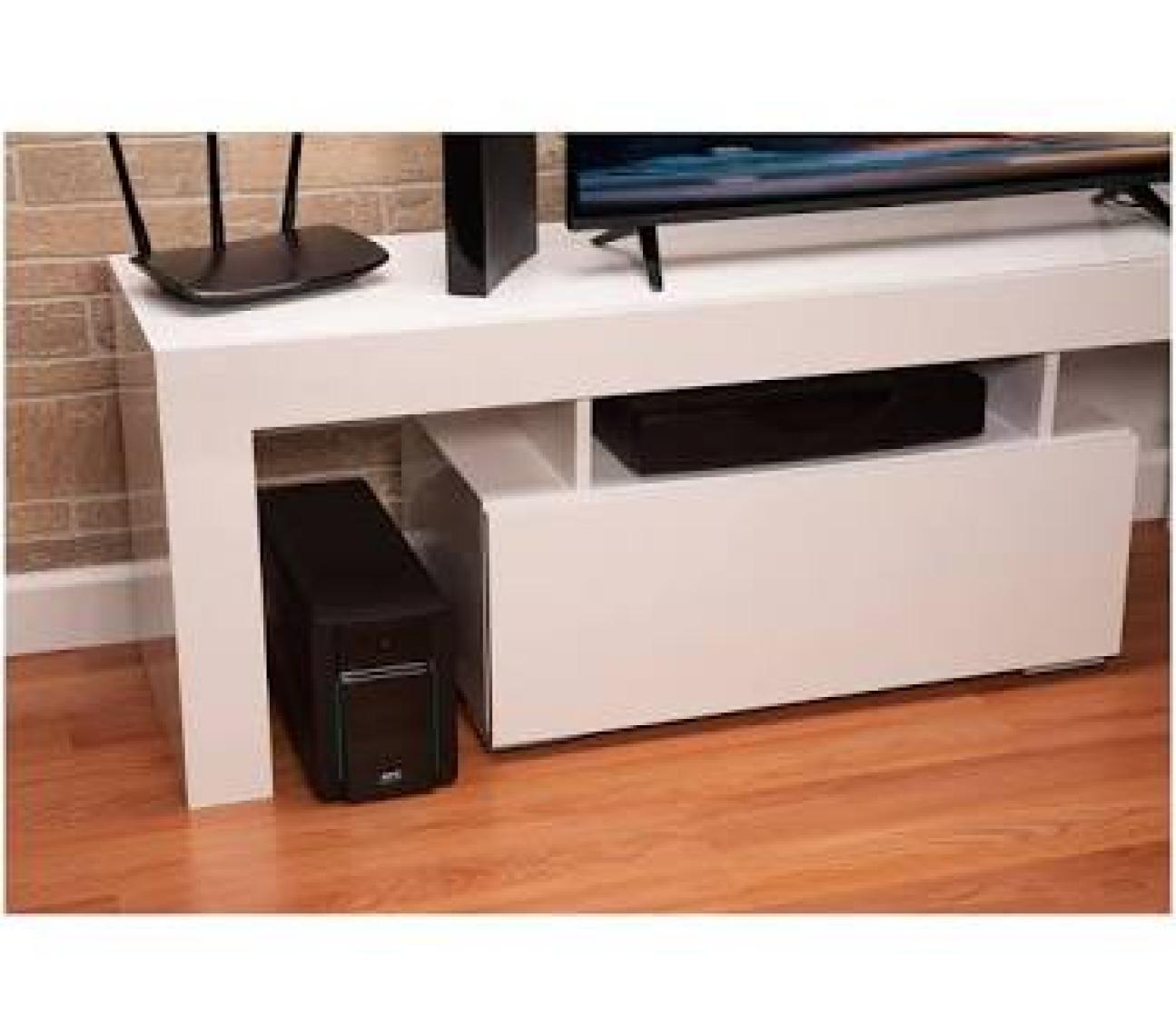 APC BVX2200LI-GR 2200VA Kesintisiz Güç Kaynağı