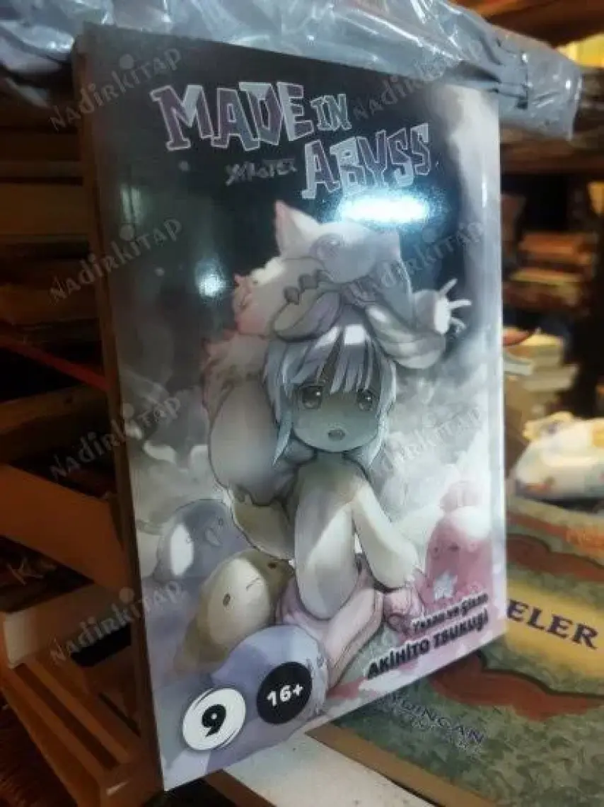 Made In Abyss Cilt 9 - Akihito Tsukuşi