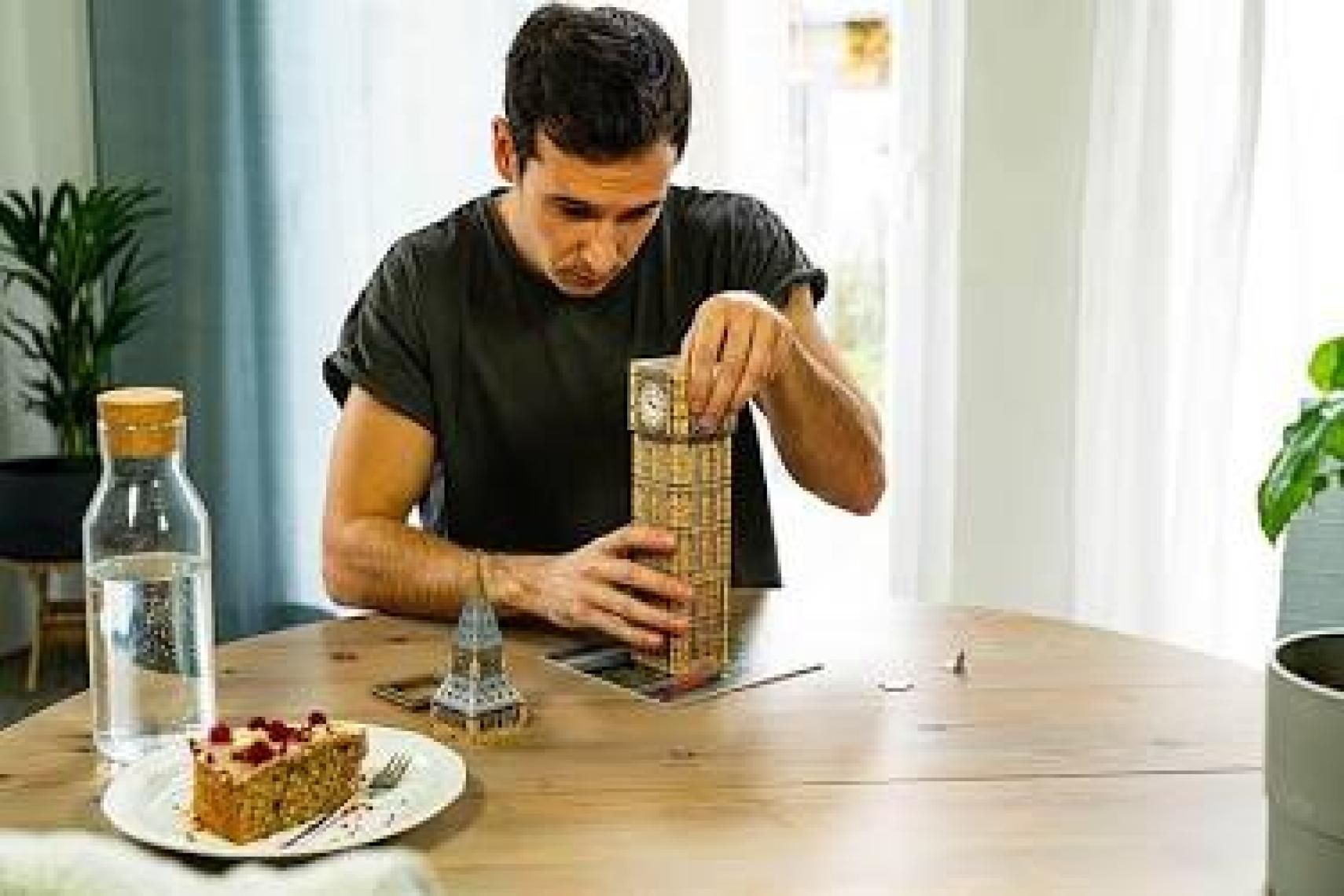 Ravensburger 3 Boyutlu 216 Parçalı Plastik Puzzle Big Ben Saat Kulesi-125548