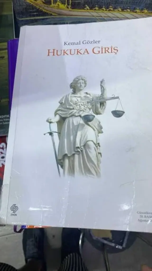 Hukuka Giriş - Kemal Gözler