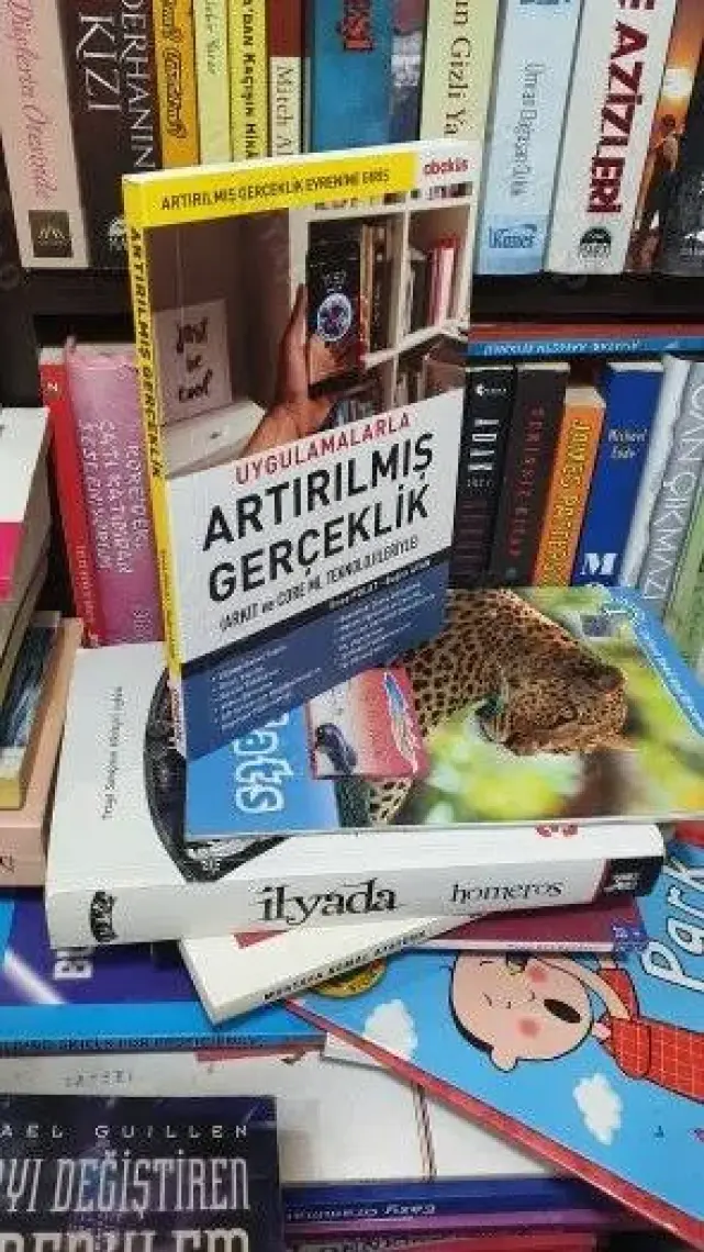 Uygulamalarla Artırılmış Gerçeklik (Arkıt Ve Core Ml Teknolojileriyle)  - Enes Polat - Buğra Ayan