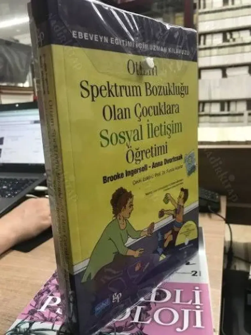 Otizm Spektrum Bozukluğu Olan Çocuklara Sosyal İletişim Öğretimi (2 Kitap Takım CD'li)