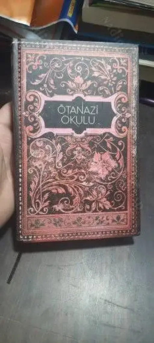 Ötanazi Okulu -4, Ciltli