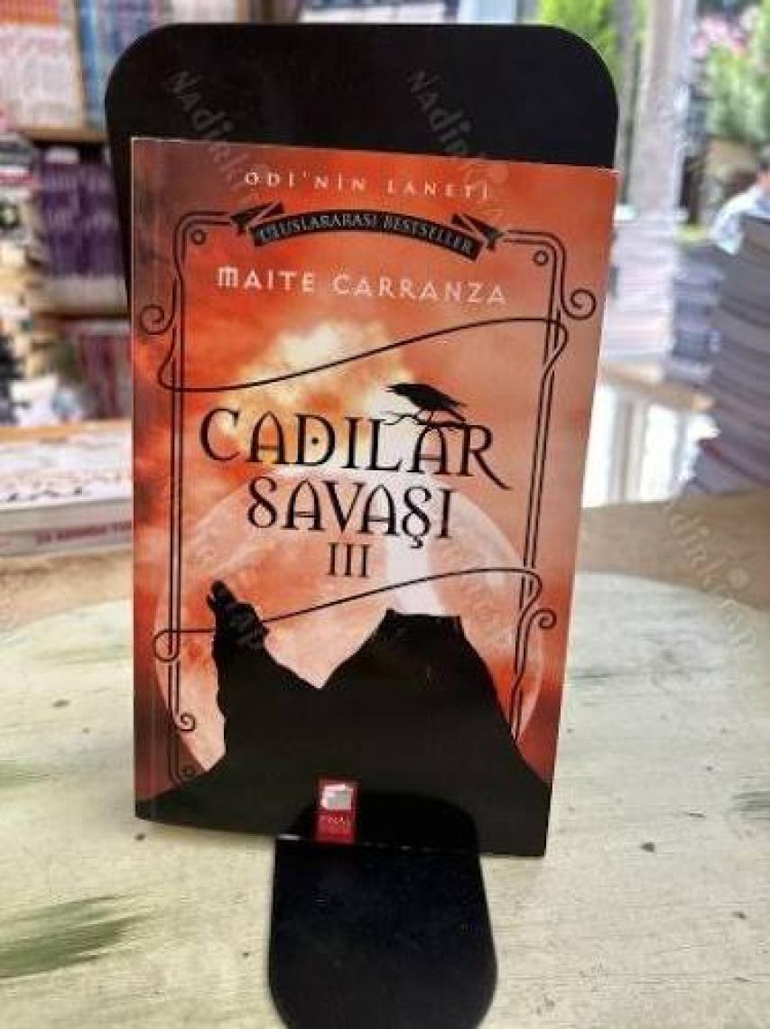 Cadılar Savaşı III Odinin Laneti - Maite Carranza