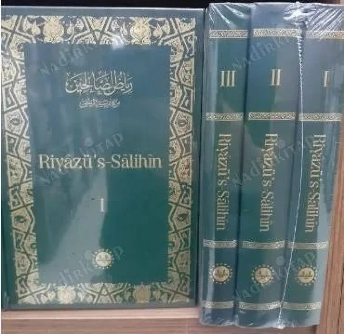 Riyazü's Salihin (3 Cilt Takım)