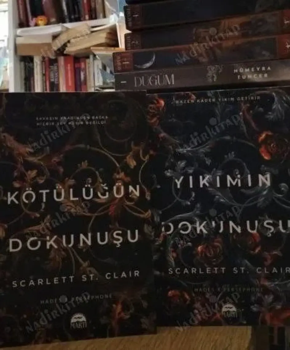 Karanlığın Dokunuşu - Scarlett St. Clair