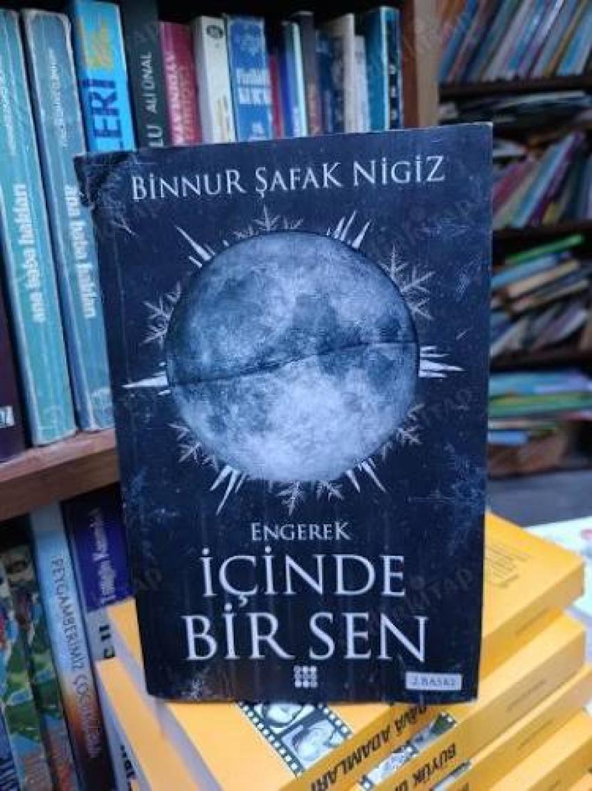 İçinde Bir Sen 1 – Engerek (Karton Kapak) - Binnur Şafak Nigiz