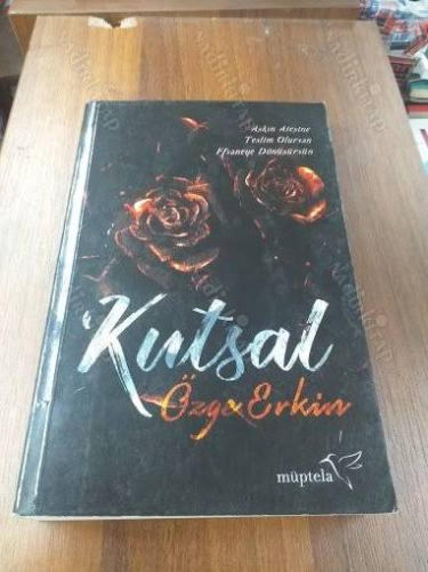 Kutsal - Özge Erkin